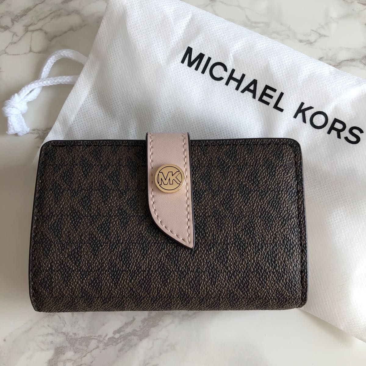 新品未使用 MICHAEL KORS マイケルコース 折り財布 ブラウン