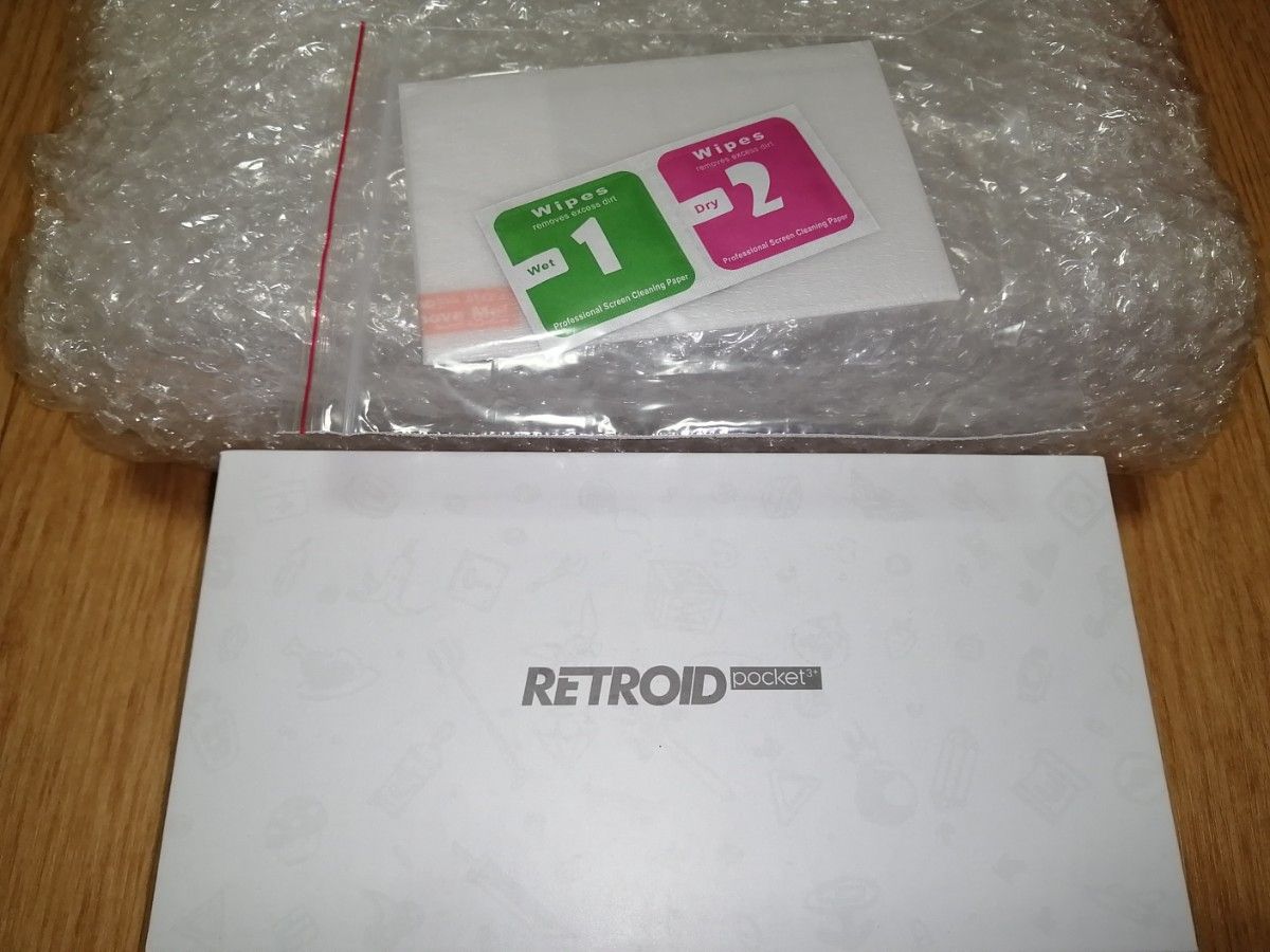RETROID Pocket 3+ 新品未開封 クリアブルー｜Yahoo!フリマ（旧PayPay