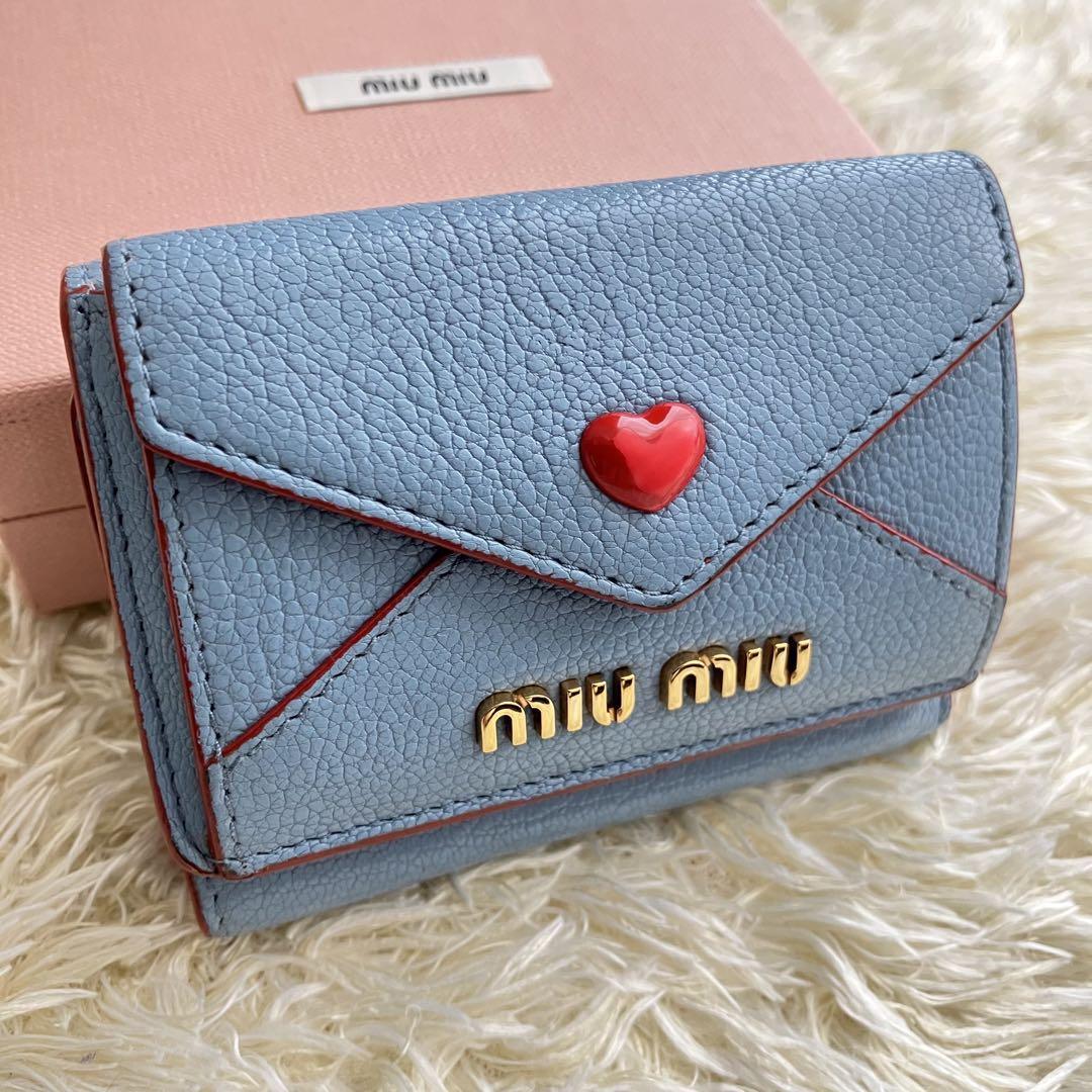 大人気✨ MIUMIU 折り財布 マドラス ハートレター ブルー ピンク-