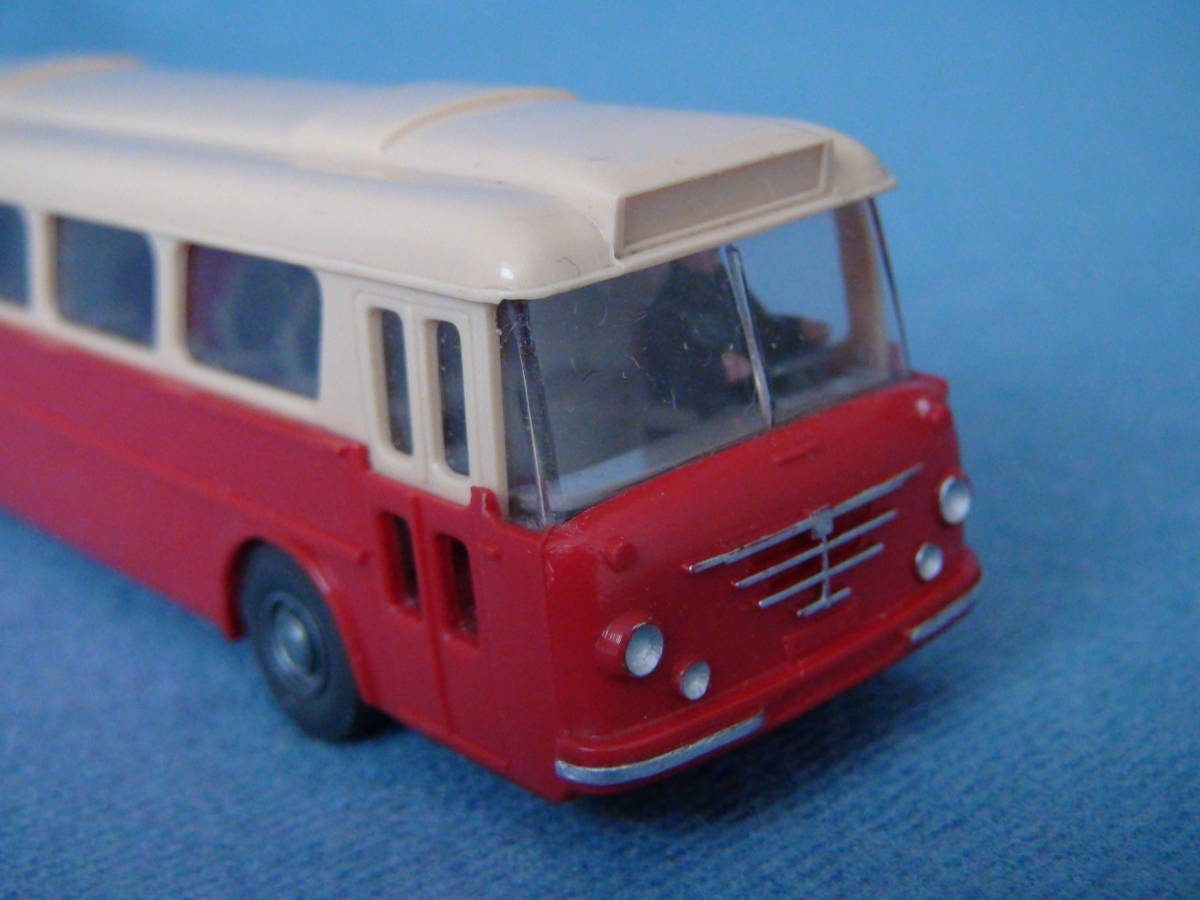 【希少】1970年代西ドイツ・ヴィーキングWIKING1/90ビュッシング・大型路線バス・クリーム/赤ツートン美品・HOスケール_画像3