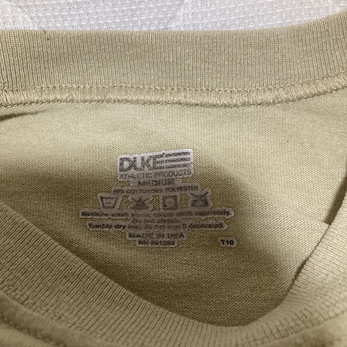 ◎  半袖Tシャツ　Mサイズ  DUKE   無地シャツ