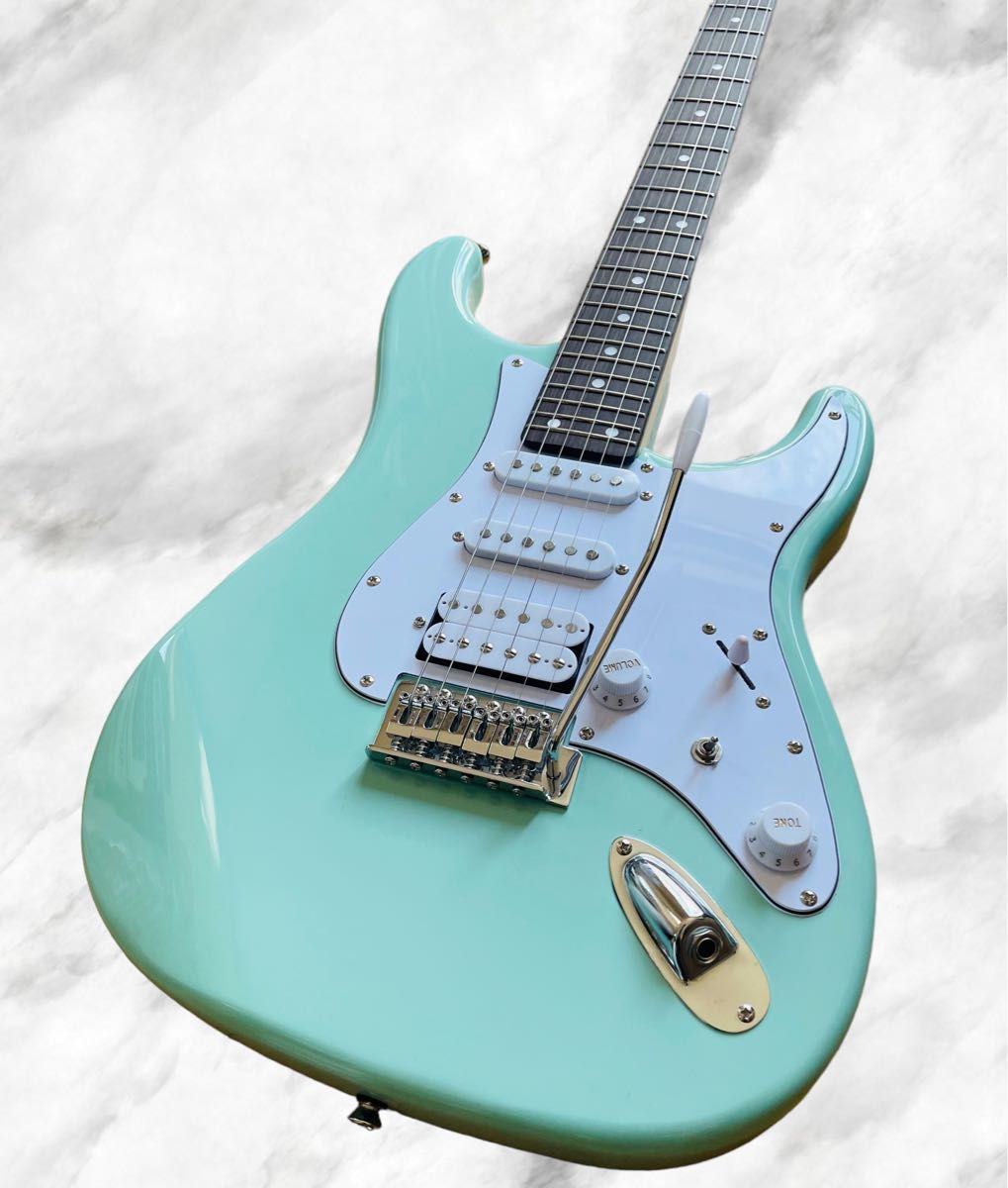 新品同様) Laid Back LST-3HZ エレキギター 島村楽器ブランド 新品同様) Laid Back LST-3HZ エレキギター 島村楽器ブランド