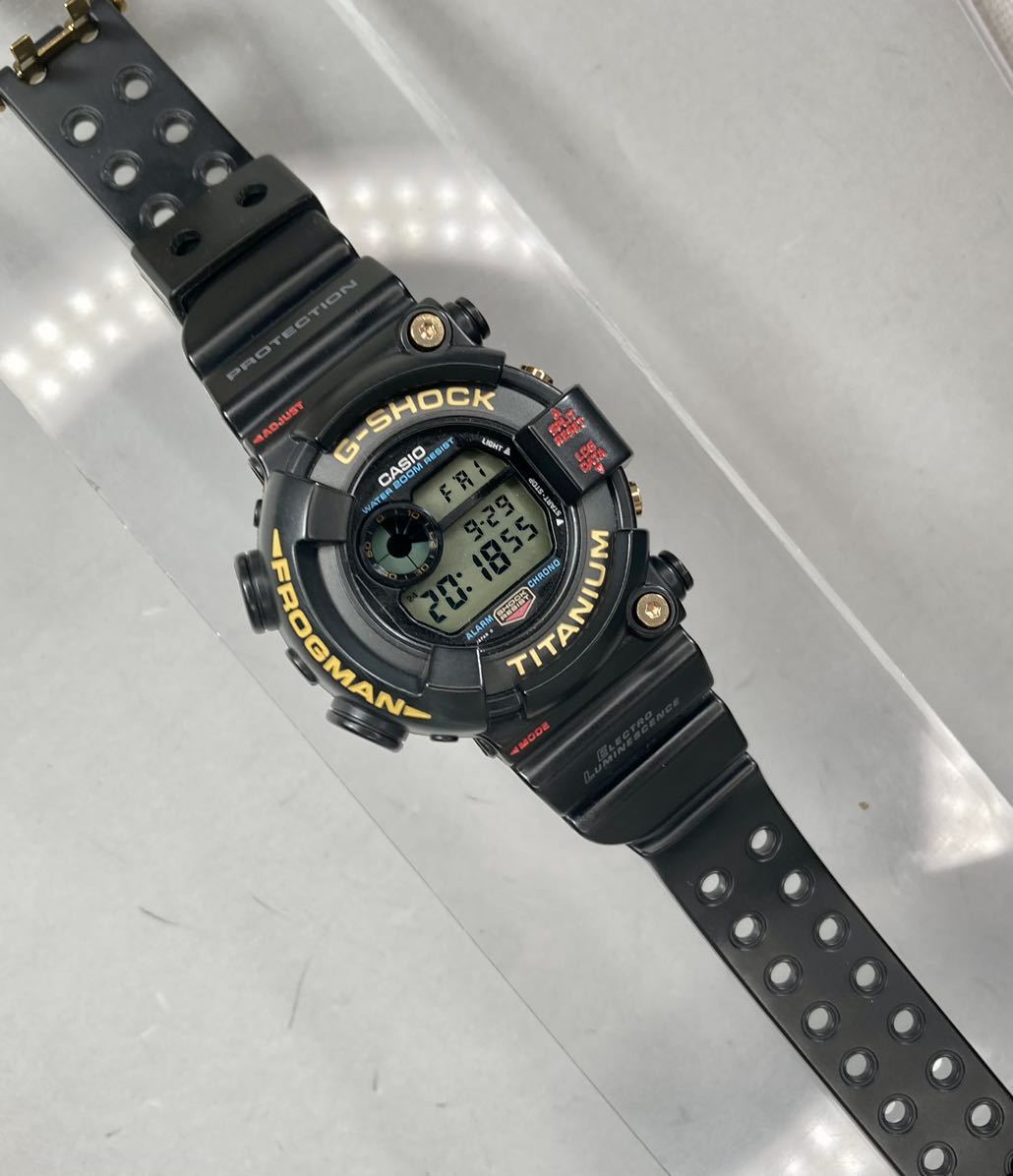 美品 G-SHOCK DW-8201NT-1JR FROGMAN 7th フロッグマン 7周年記念限定