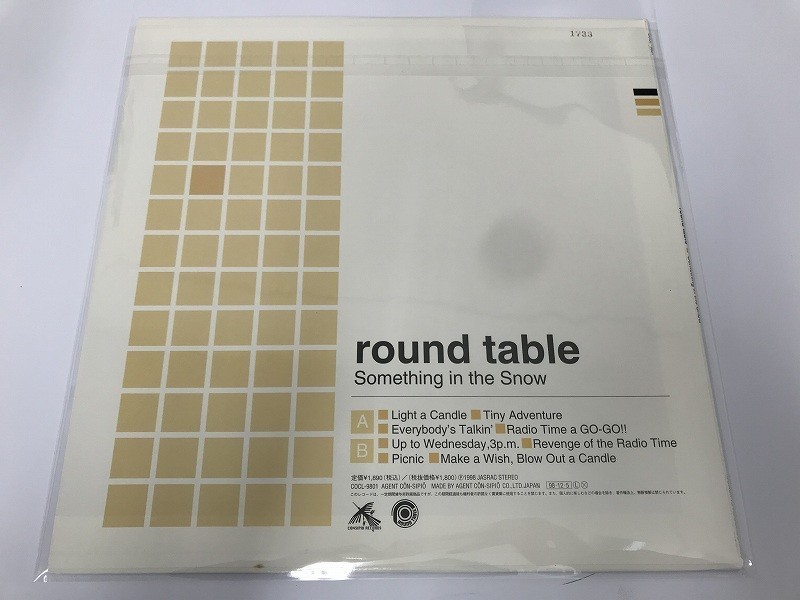CG018 Round Table / Something In The Snow COCL-9801 【LP レコード】 509_画像2