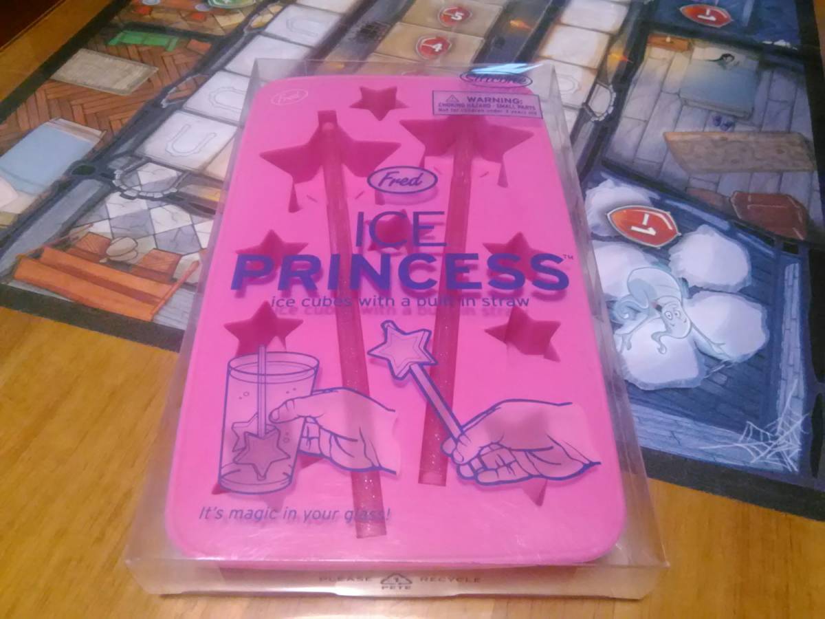 （送料無料）Fred ICE PRINCESS フレッド シリコン型アイストレー製氷皿製氷器 アイスプリンセス星形ピンクキラキラストロー