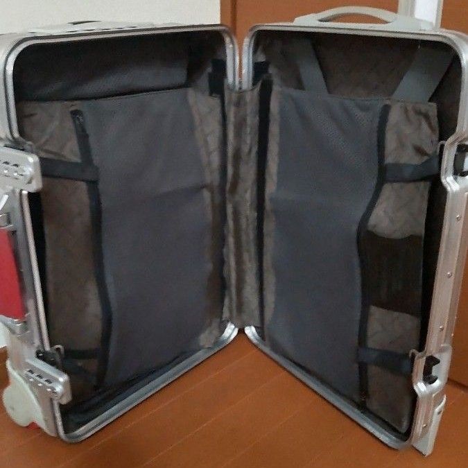 期間限定 RIMOWA リモワ ルフトハンザ Lufthansa 機内持ち込み可 2輪