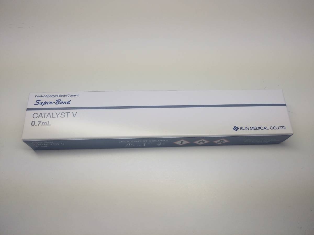 スーパーボンド キャタリストV 歯科用接着材 セメント 4個セット