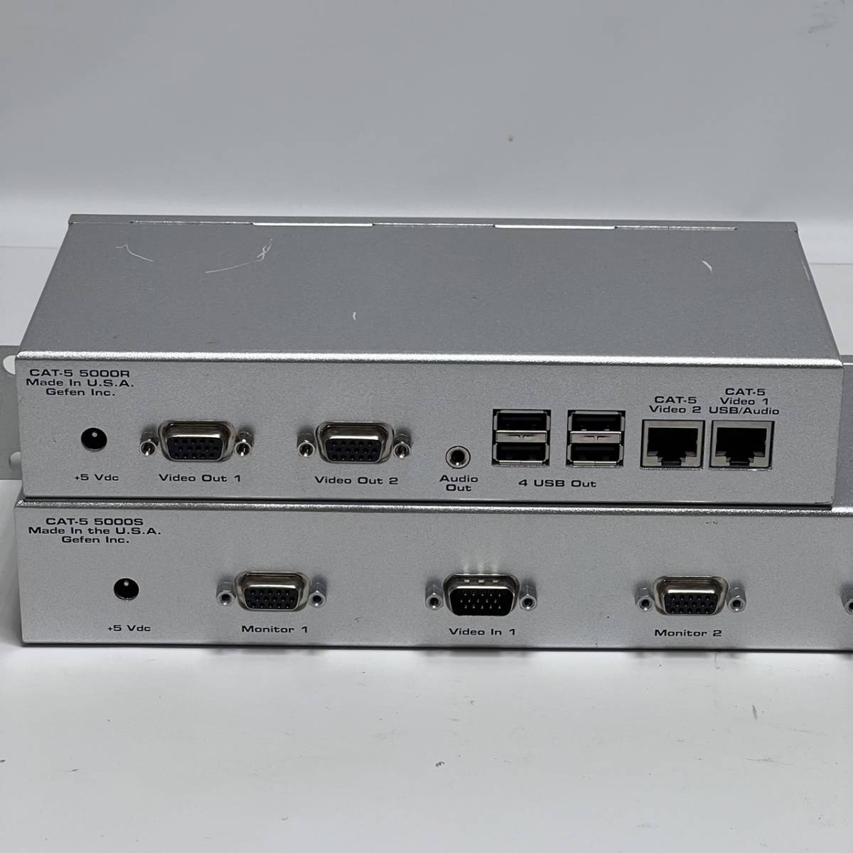 Gefen EXT-CAT5-5000 CAT5 5000R 5000S / VGA、USB1.1、Audioを100m延長するKVM延長機 ★M062_画像3