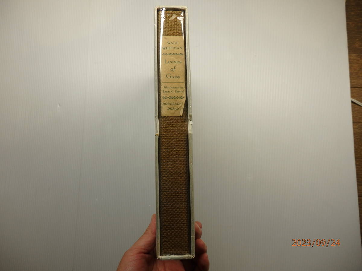 ウォルト　ホイットマン　詩集　草の葉　WALT WHITMAN LEAVES OF GRASS 1915年ニューヨーク刊　絵入　大版