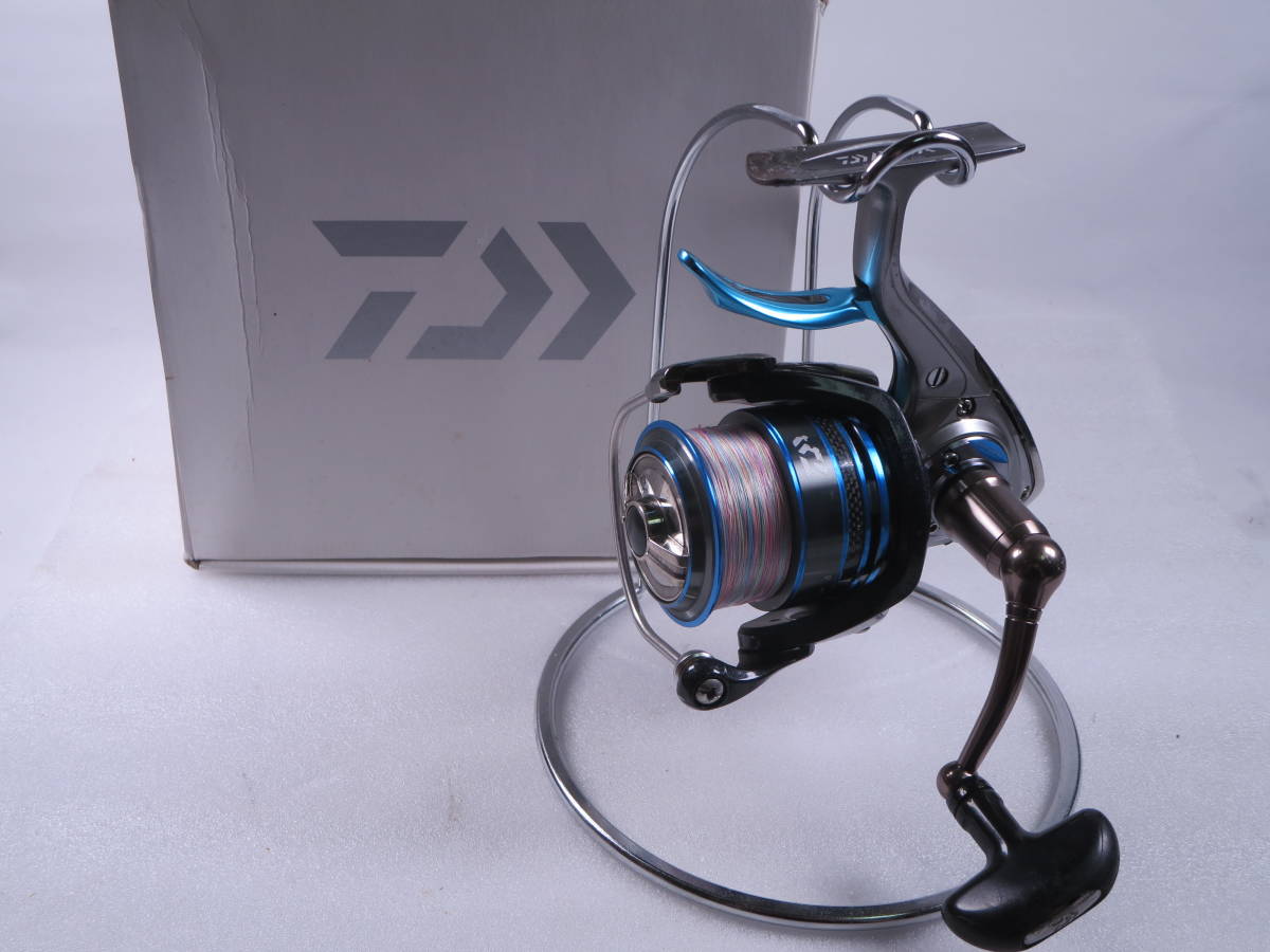 【有名人芸能人】 【PEおまけ】ダイワ 戰 エクスファイア 0102 スピニングリール レバーブレーキ FIRE X DAIWA 2510PE-SH-LBD ダイワ 【有名人芸能人】 【PEおまけ】ダイワ 戰 エクスファイア 0102 スピニングリール レバーブレーキ FIRE X DAIWA 2510PE-SH-LBD ダイワ