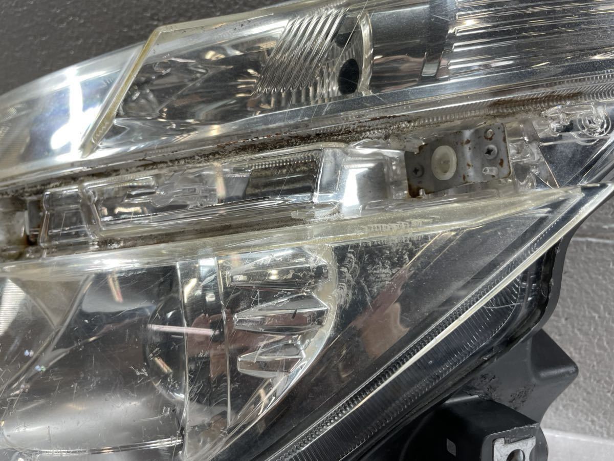 R50830 エルグランド E52 前期 純正 ヘッドライト 左 HID KOITO 100-23009 刻印 S2 バラスト 付 AFS 有 タイプ_画像3