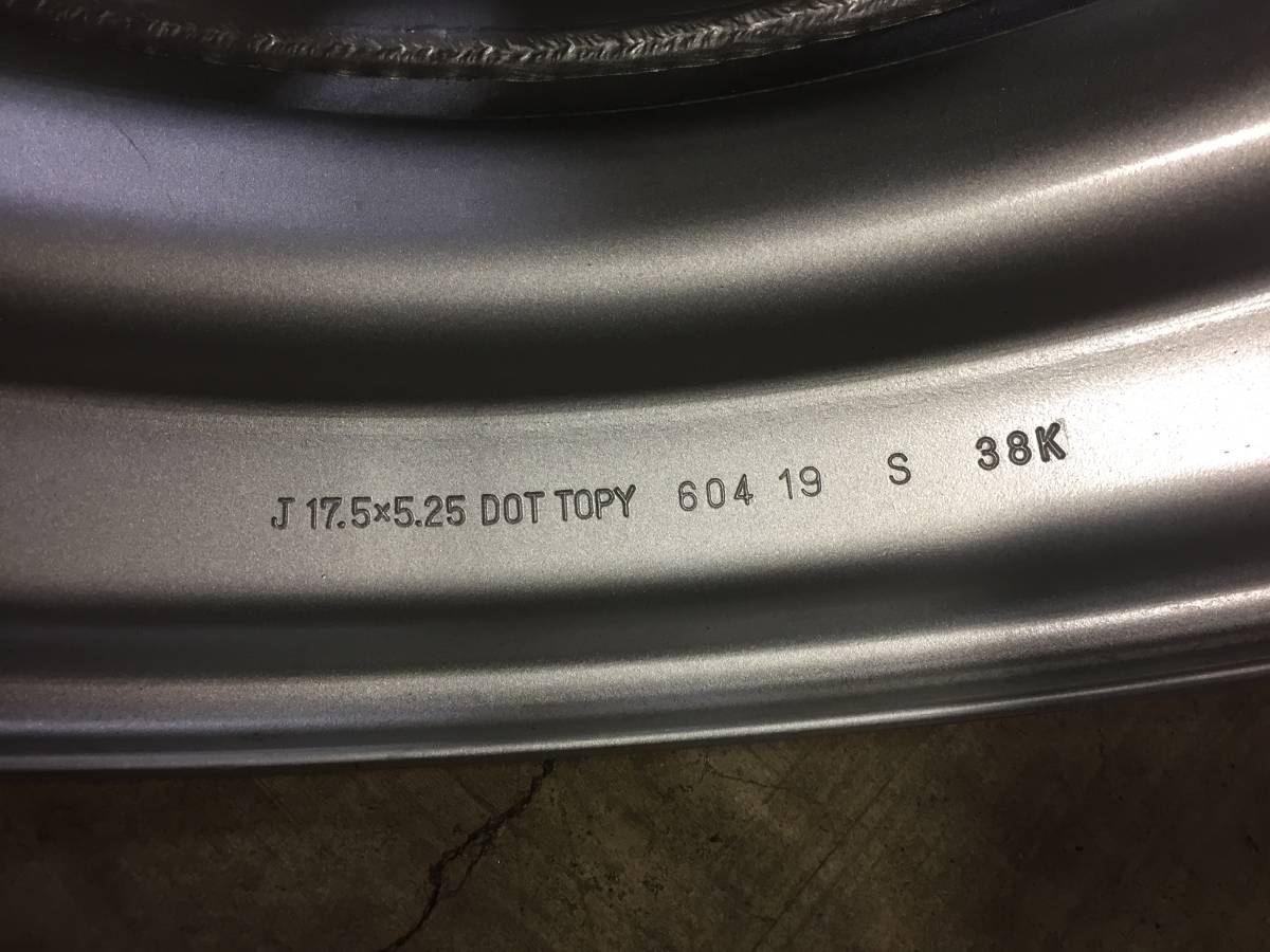 【中古スチールホイ－ル Y2137】TOPY JIS リエッセ・ポンチョ 17.5x5.25 5穴 P.C.D 203.2mm オフセット 115mm_画像4