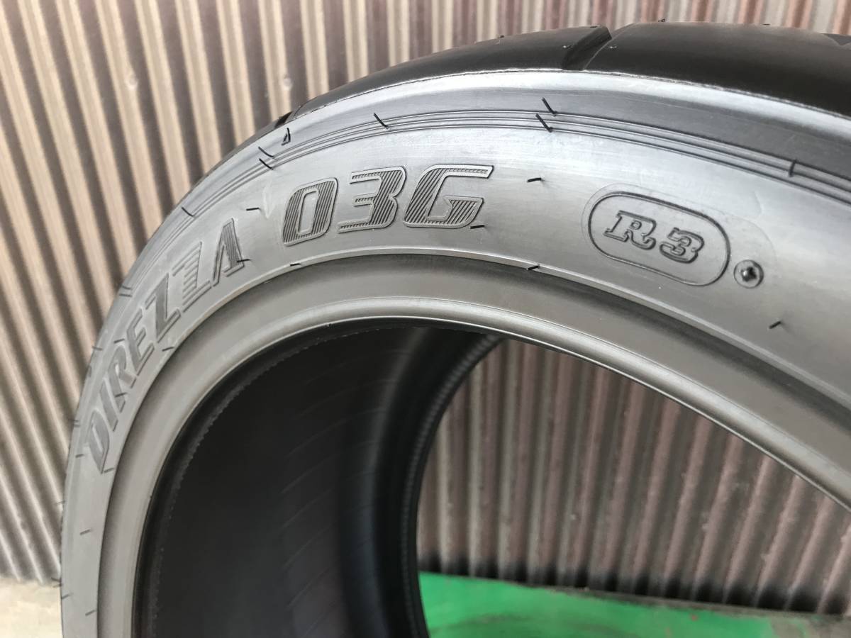 [ ограниченный запас товар ]2020 год производства новый товар Dunlop 255/40R18 95W DIREZZA 03G R3 1 шт. *D2673