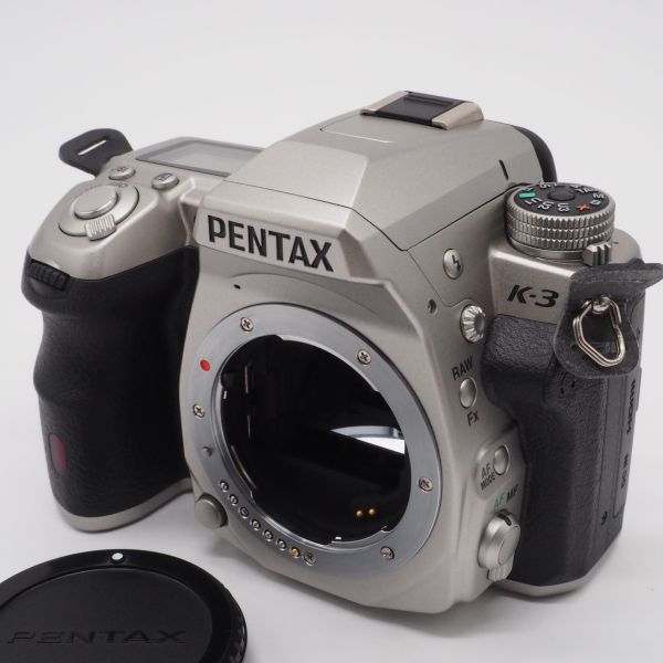 ■極上品■ シャッター回数152回！ PENTAX ペンタックス デジタル一眼レフカメラ K-3 プレミアムシルバーエディション_画像2