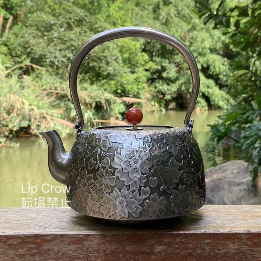強力推薦 1600ML 砂鉄 鉄壺 コーティングなし 鉄 やかんお湯を沸かす お茶の道具 大容量 手作り_画像1