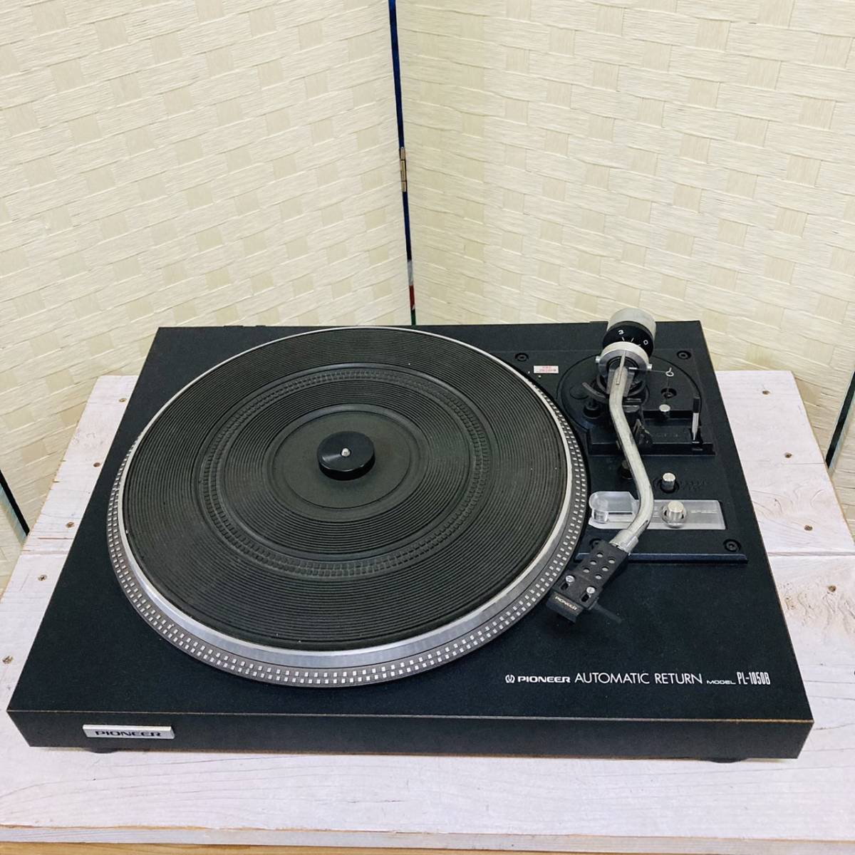 ジャンク出品 PIONEER パイオニア PL-1050B ターンテーブル レコードプレーヤー オーディオ機器/094-05_画像2