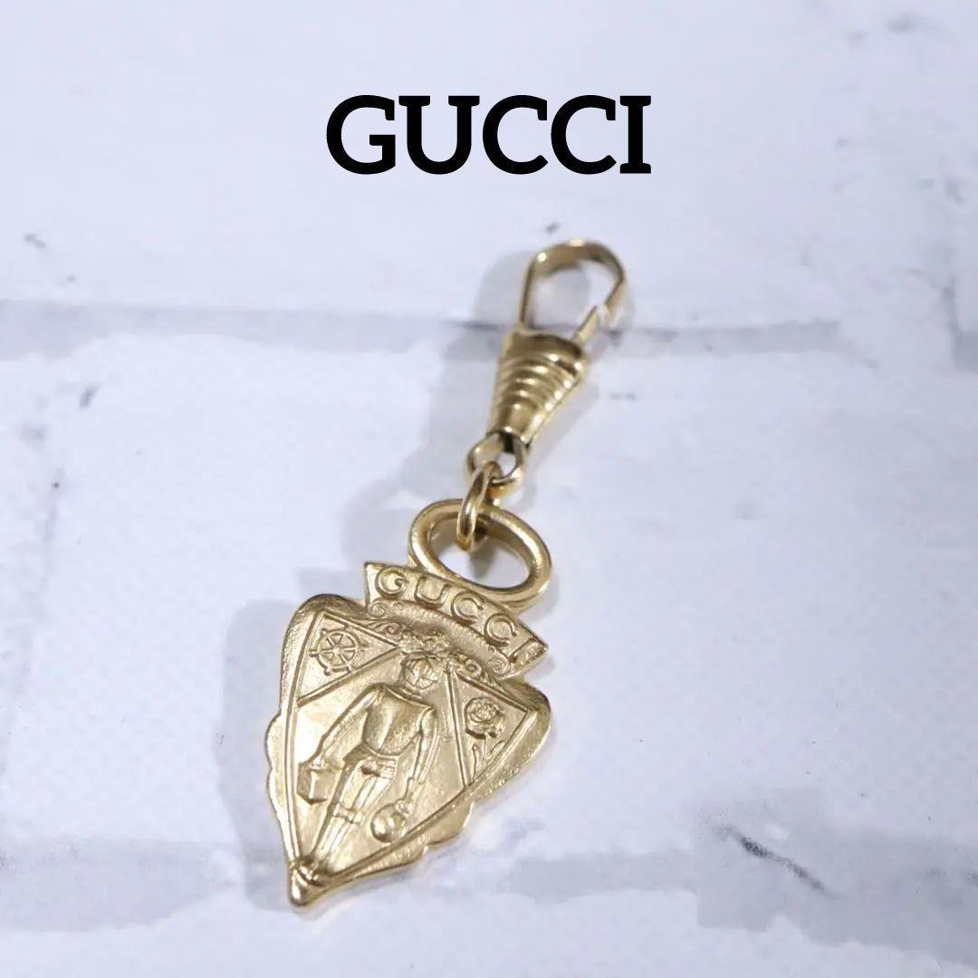 匿名配送】GUCCI グッチ キーホルダー ゴールド ロゴ ヴィンテージ｜PayPayフリマ