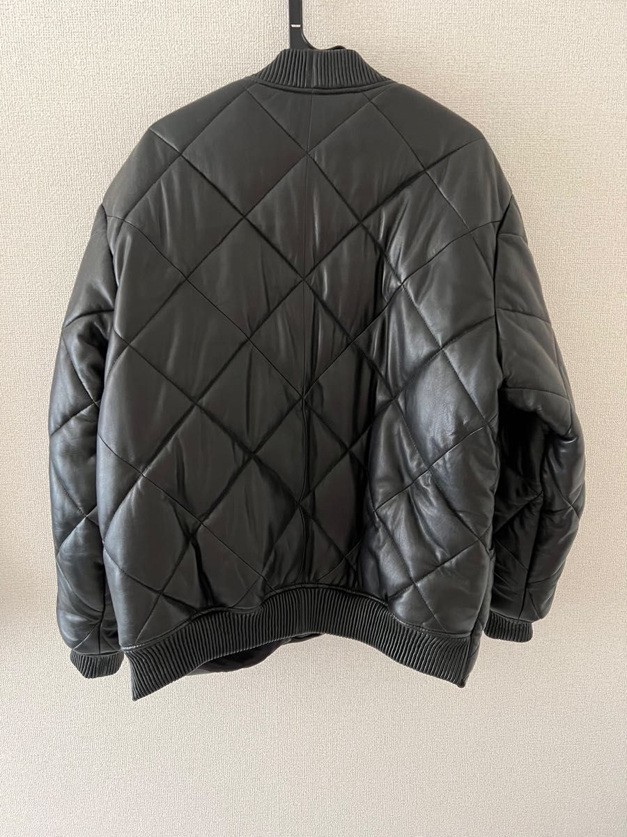 supreme シュプリーム キルティングレザージャケット中古 美品 supreme シュプリーム キルティングレザージャケット中古 美品