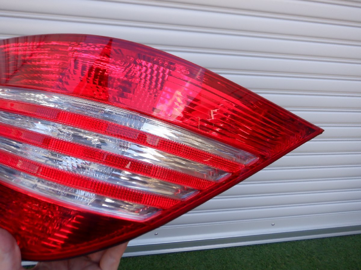  Benz original W220 S Class latter term LED tail light tail lamp left side A2208200764 m-23-9-358 LED lighting has confirmed 