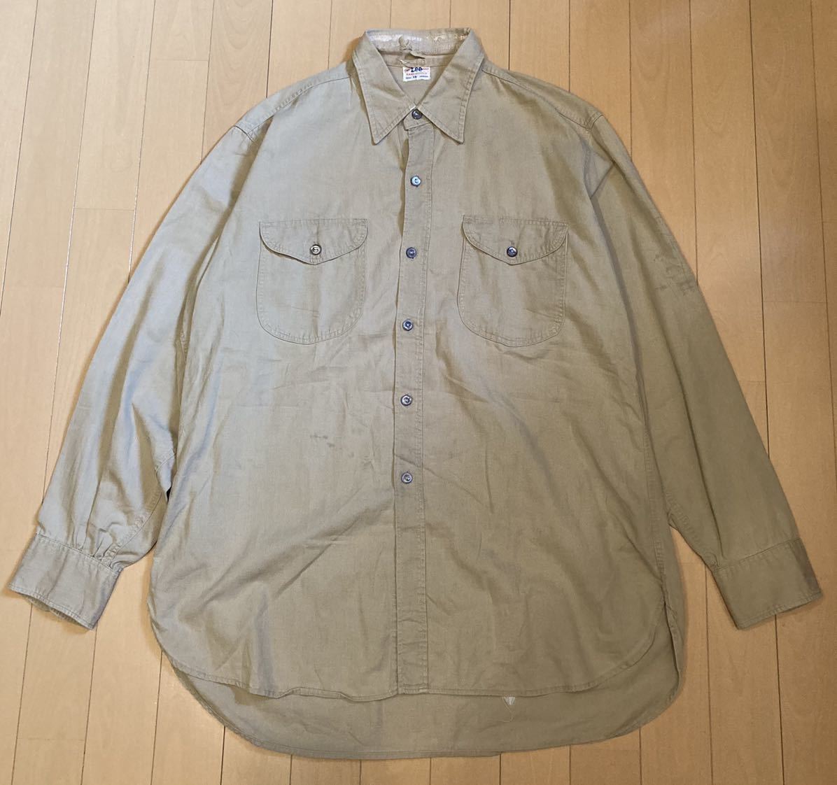 Vintage Lee Work Shirts ヴィンテージ リー ワークシャツ 無地 マチ付き アメリカ古着 repair 希少 US古着 サイズ16 MEDIUM UNION MADE_画像1