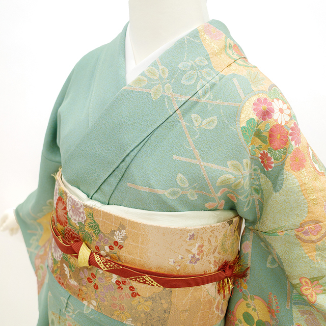  выходной костюм . кимоно рука ...... автор предмет слива . чай цвет зеленый сезонные цветы золотой пешка золотая краска б/у совершенно новый длина 166.66.5 L размер sb13103