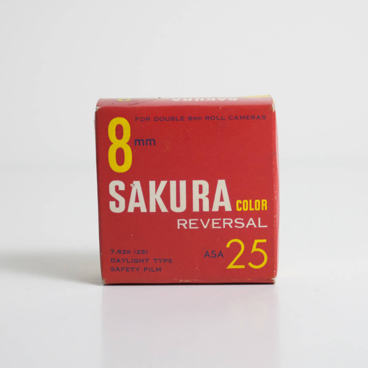 Yahoo!オークション - サクラカラー 8mmフィルム SAKURA COLOR Yahoo!オークション - サクラカラー 8mmフィルム SAKURA COLOR