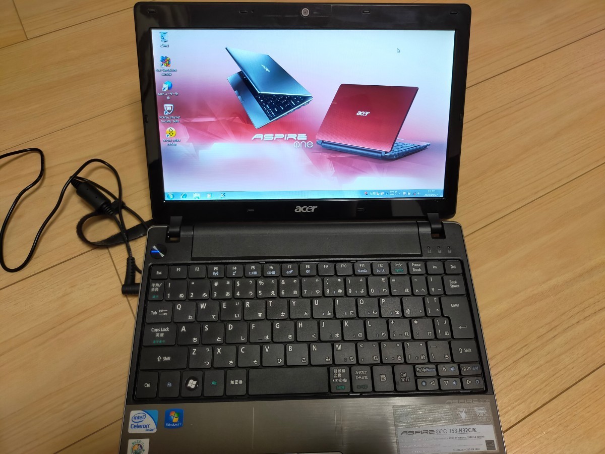 Acer Aspire one 753-N32C/K Celeron Windows7 メモリ4GB HDD320GB