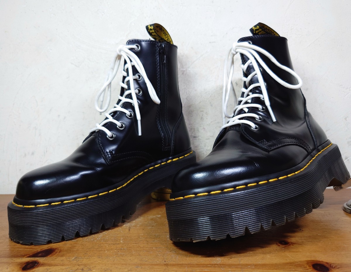 Yahoo!オークション - 【数回履き程度/極美品】Dr.Martens/ドクターマー...