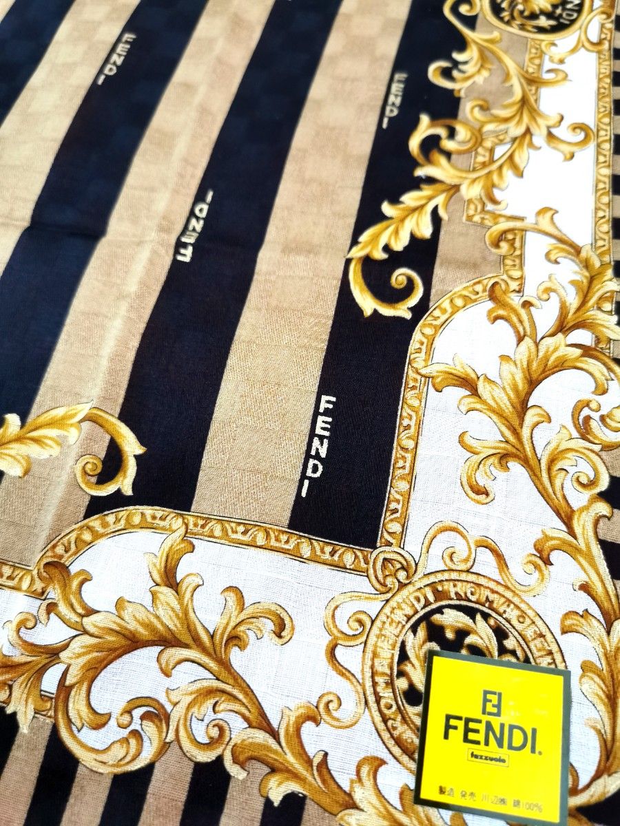 FENDI フェンディ希少上品高級フェンディハンカチサイズ50茶色 FENDI フェンディ希少上品高級フェンディハンカチサイズ50茶色