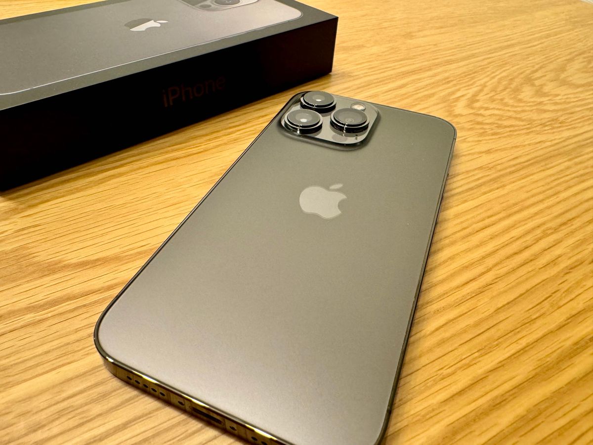 中古美品 iPhone13 Pro 512GB グラファイト|PayPayフリマ