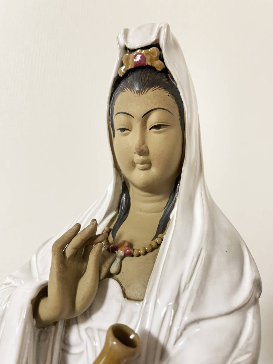 聖観音像 観世音菩薩 観音様 置物 陶芸 陶器 美顔 仏像 仏教美術 白衣観音
