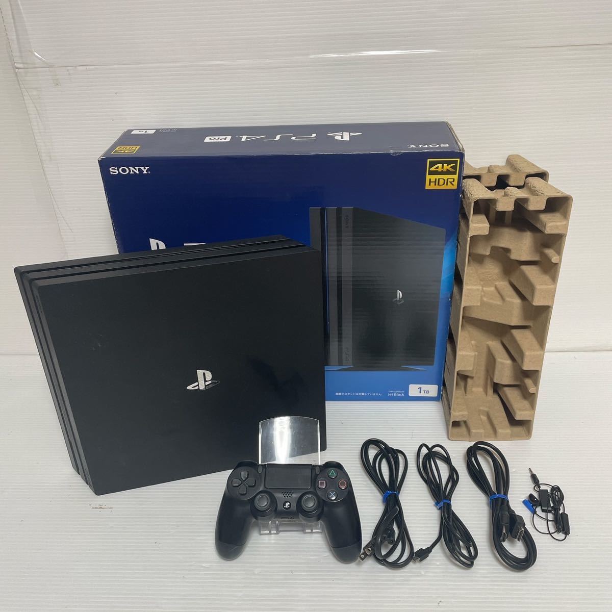 1円スタート 付属品完品 SONY PlayStation 4 Pro CUHBB 1TB