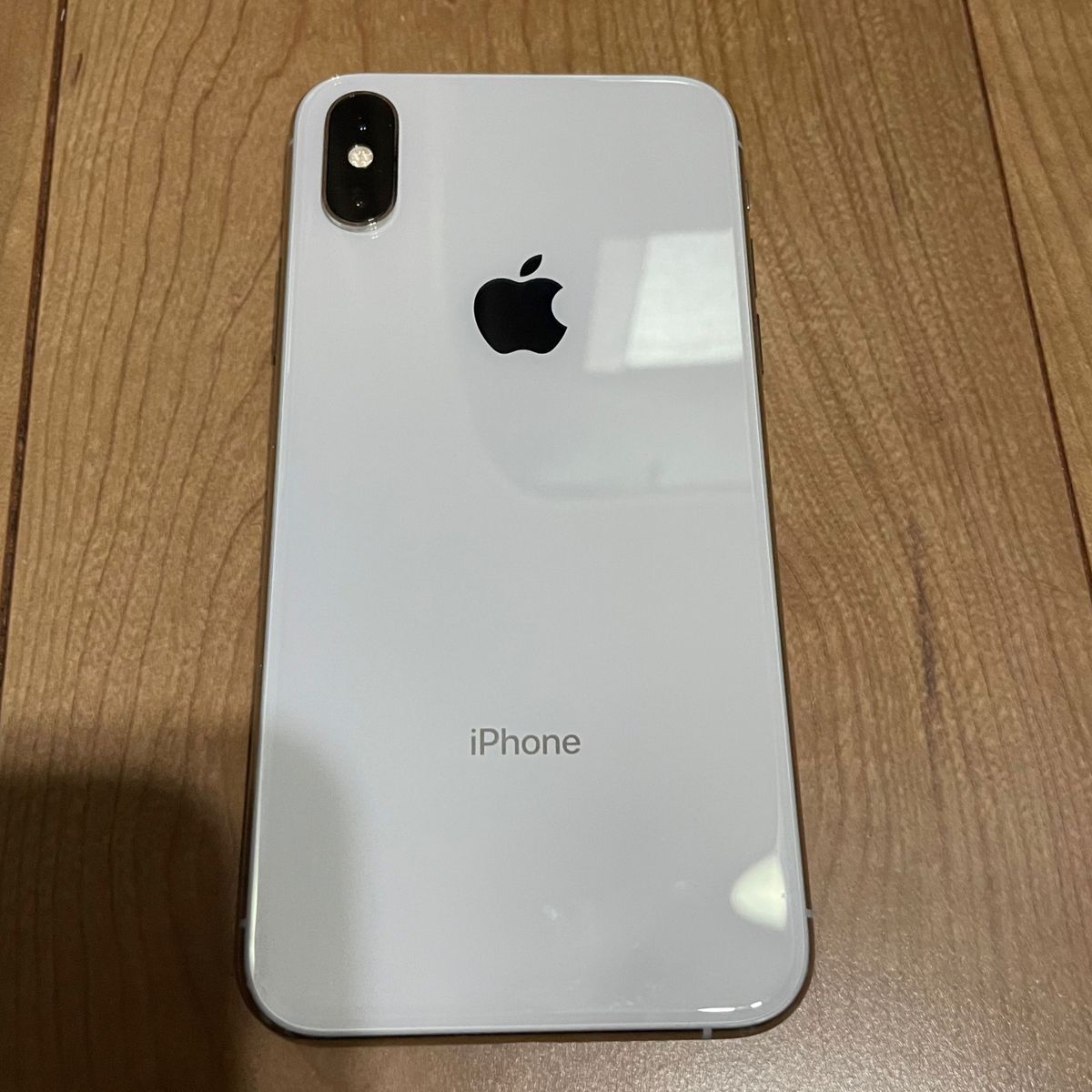 美品 iPhone XS 256GB シルバー バッテリー89% SIMフリー(Softbank