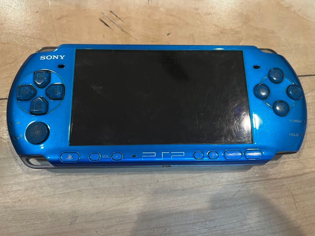 ☆動作良好　プレイステーションポータブル PSP-3000 バイブラント・ブルー 状態良好 本体のみ Playstation Portable SONY 送料無料★