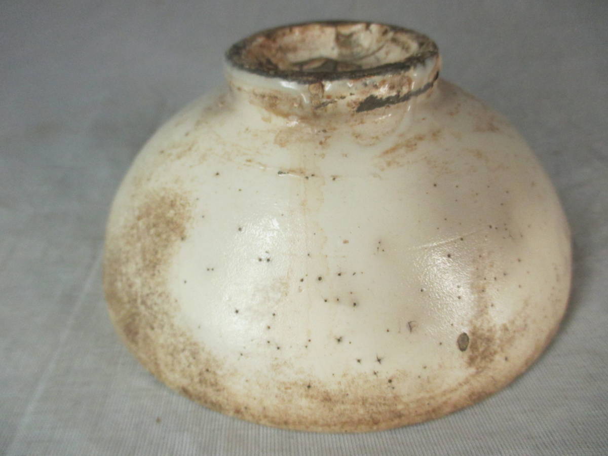 虎の子いい味になった李朝粉引茶碗(紛青沙器・務安手か?)-日本代購