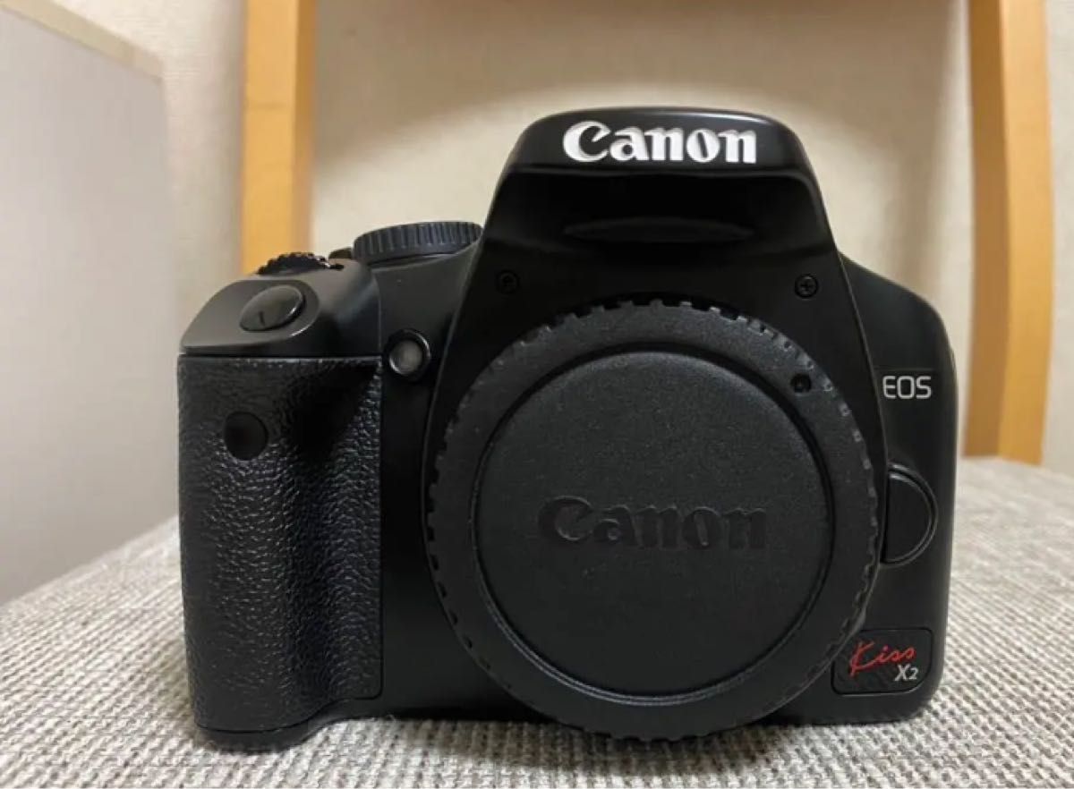 Canon kiss2  キャノン　一眼レフ　コンパクトボディ　EOS X2  デジタル一眼レフカメラ