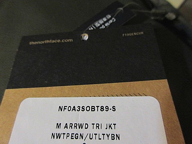 本物正規◆ノースフェイス◆3in1 マウンテンパーカー&トラック ジャケット■L■カーキグリーン/カーキ/T89■ARROWOOD TRICLIMATE■新品_画像9
