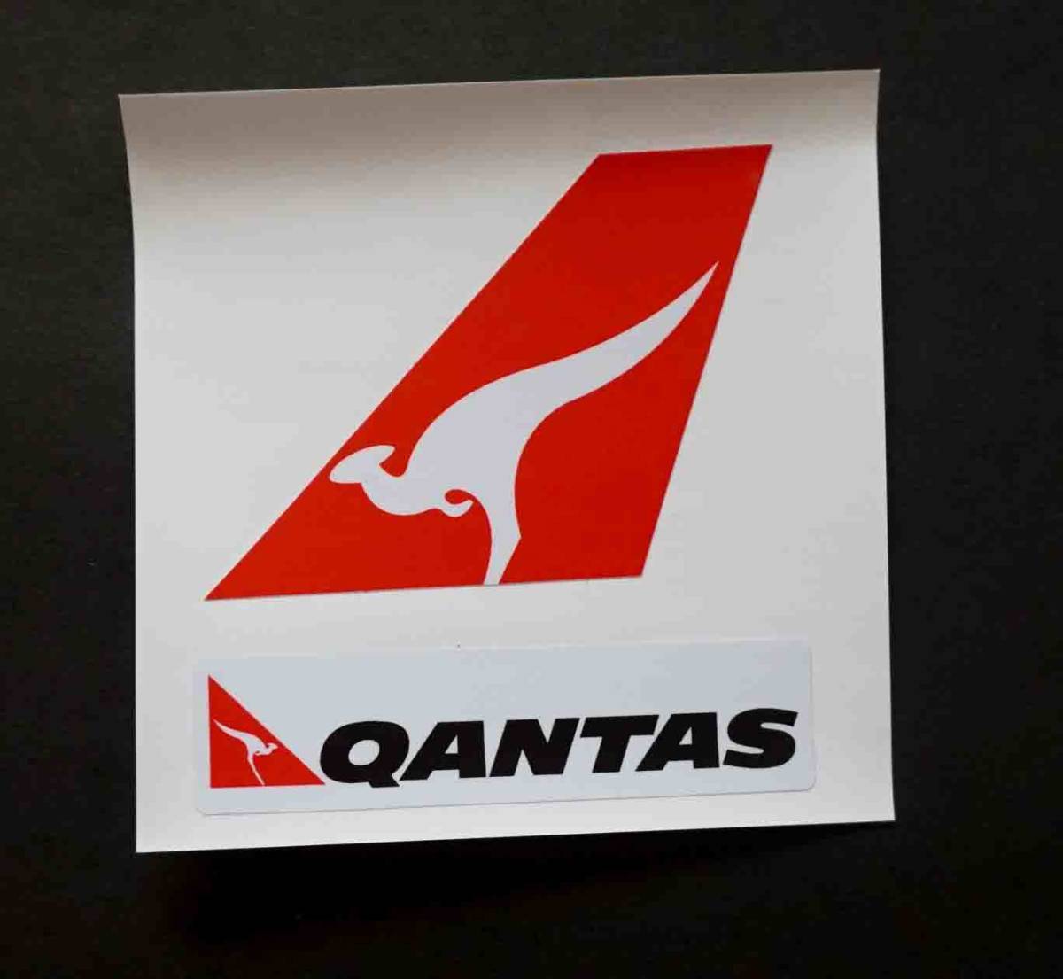 赤白Qtカンガルー■２枚セット■カンタス航空 Qantas オーストラリア ステッカー■エアライン飛行機■海外旅行 留学 スーツケース貼付の画像1