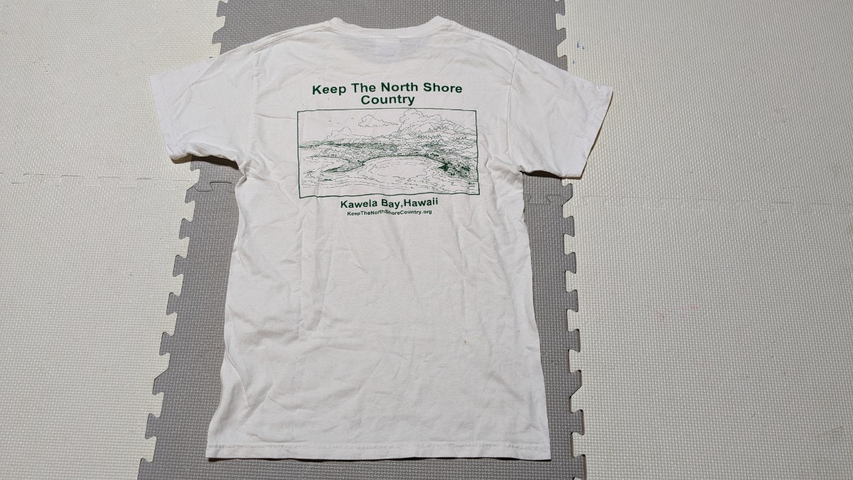 ハワイ ノースショア Keep The North Shore Country . org オリジナル Tシャツ 環境保全活動 Kawela Bay_背中側です