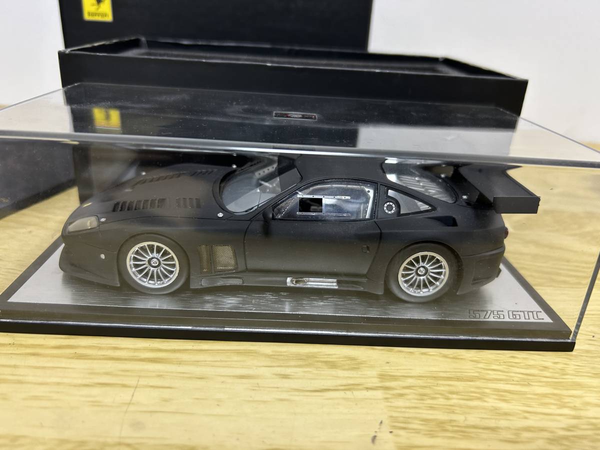 Red Line 1/24 Ferrari フェラーリ マラネロ 575 GTC Presentation