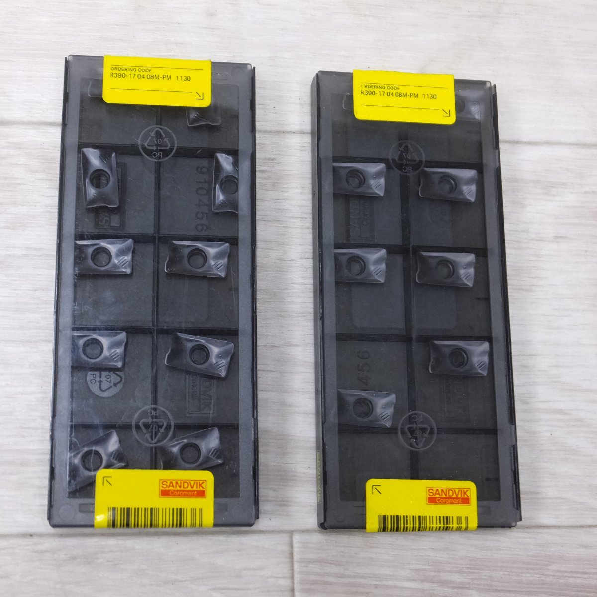 正規逆輸入品】 1130 R390-170408M-PM チップ サンドビック 未使用