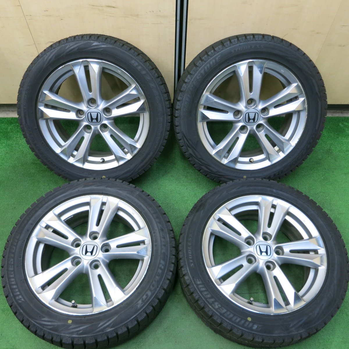 バリ溝！9.5分以上★ホンダ CR-Z 純正 195/55R16 スタッドレス ブリヂストン ブリザック REVO GZ 16インチ PCD114.3/5H CRZ★_画像1