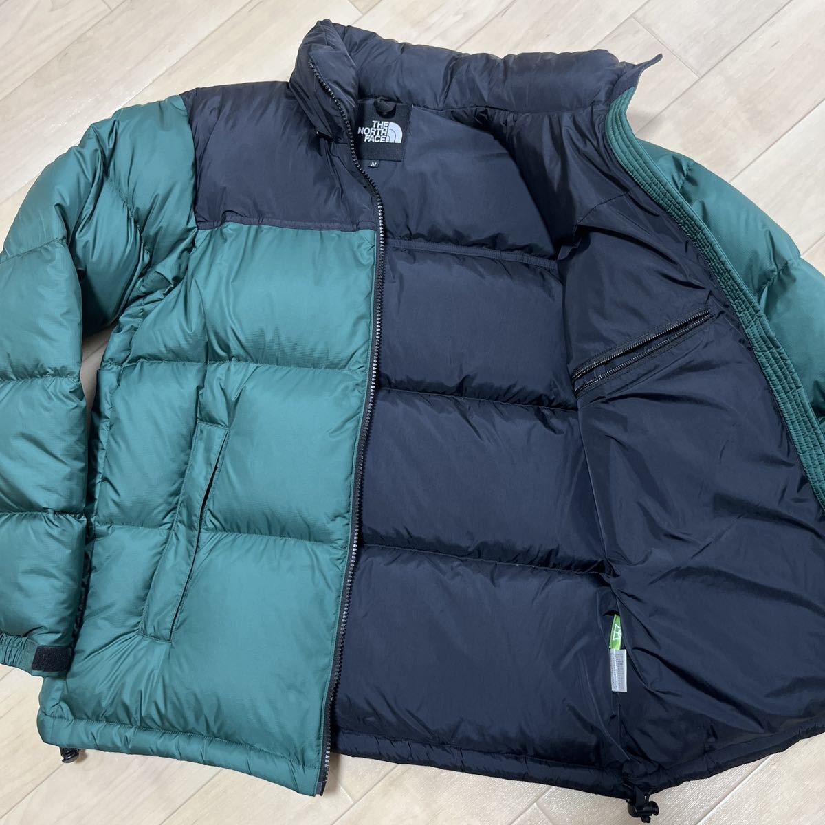 極美品】THE NORTH FACE ヌプシジャケット フォレストグリーン M-