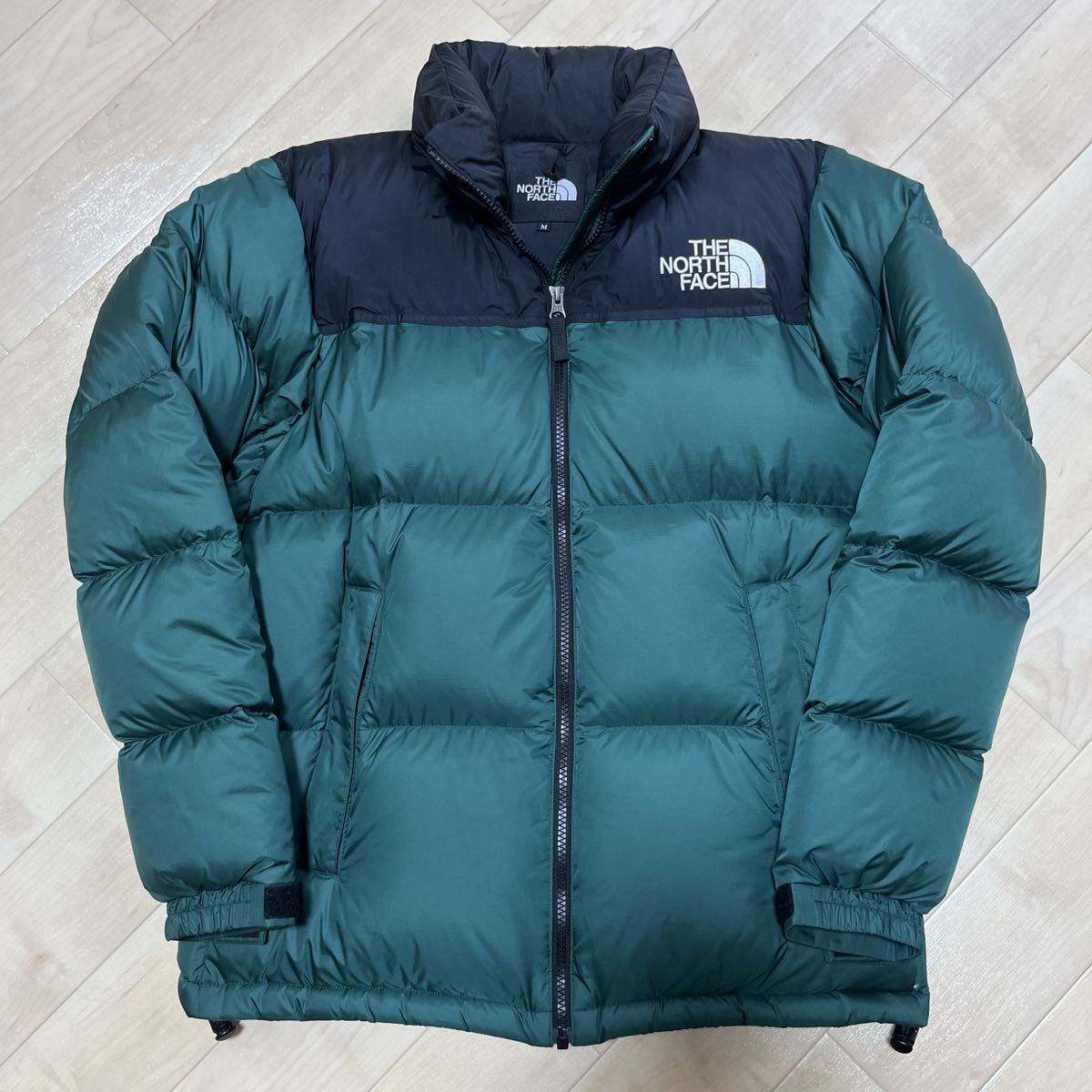 極美品】THE NORTH FACE ヌプシジャケット フォレストグリーン M-