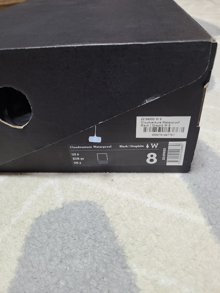 オン クラウドベンチャーウォータープルーフ ブラック グラファイト レディース 25.0cm 新品 未使用 送料無料 定価19580円