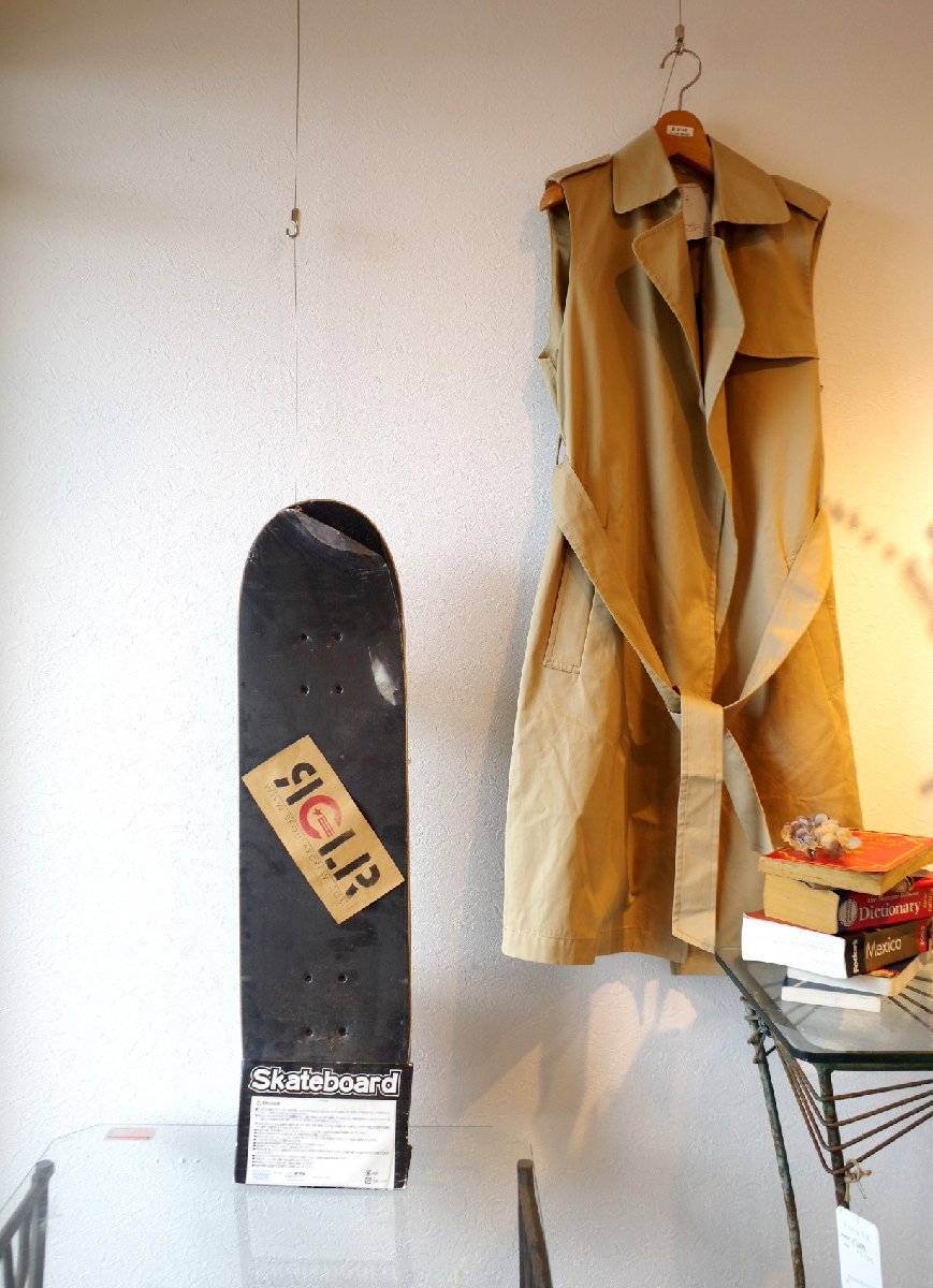 ○REGULARCREW スケートボード スケボー メイプル材 kw-994 b 古道具のgplus広島 2209i⑨の画像1