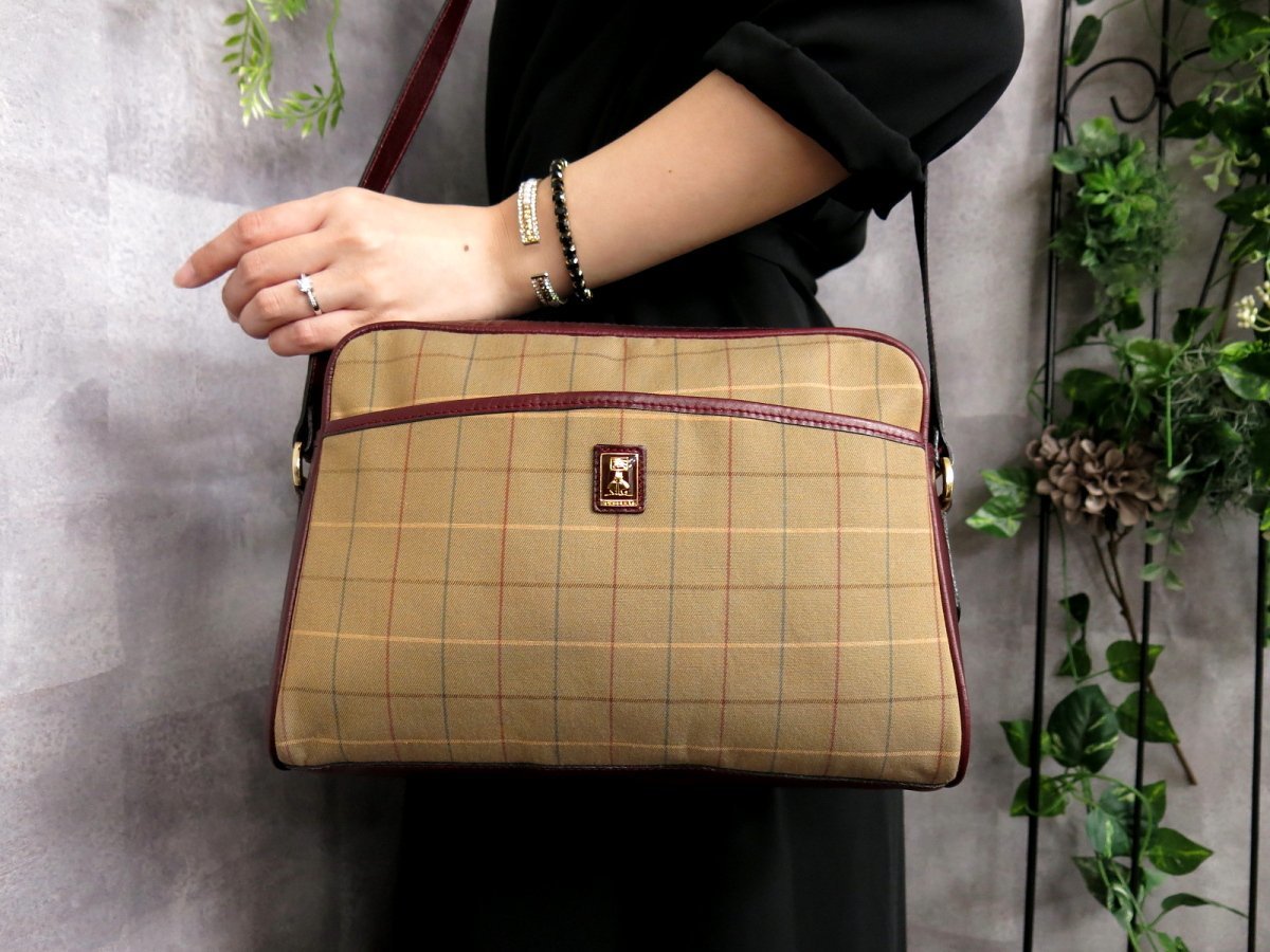 ○超美品○BURBERRY バーバリー○チェック○キャンバス カーフ レザー