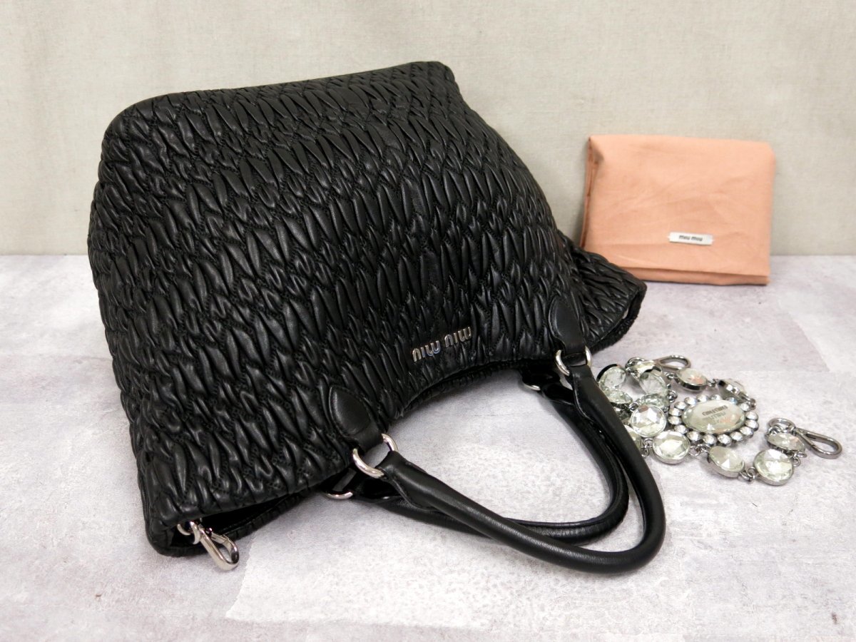 超美品○miu miu ミュウミュウ○ミュウクリスタル○マテラッセ○ナッパ