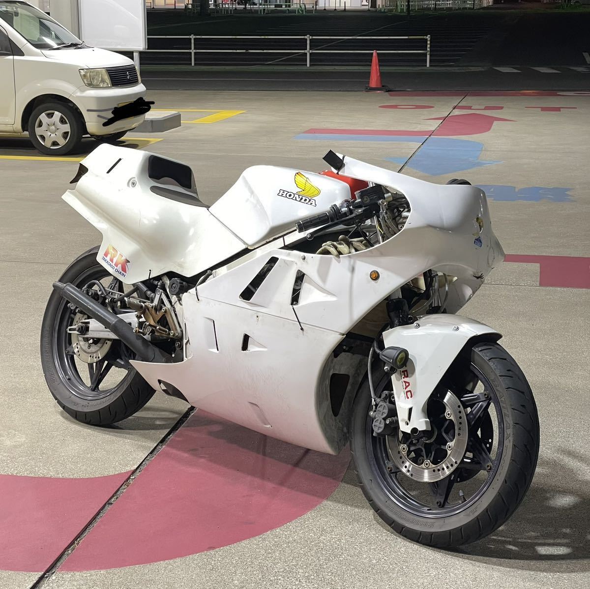 実働 書付NS250R MC11 F3 HRCレーサー 多数 商品细节 実働 書付NS250R MC11 F3 HRCレーサー 多数 商品细节
