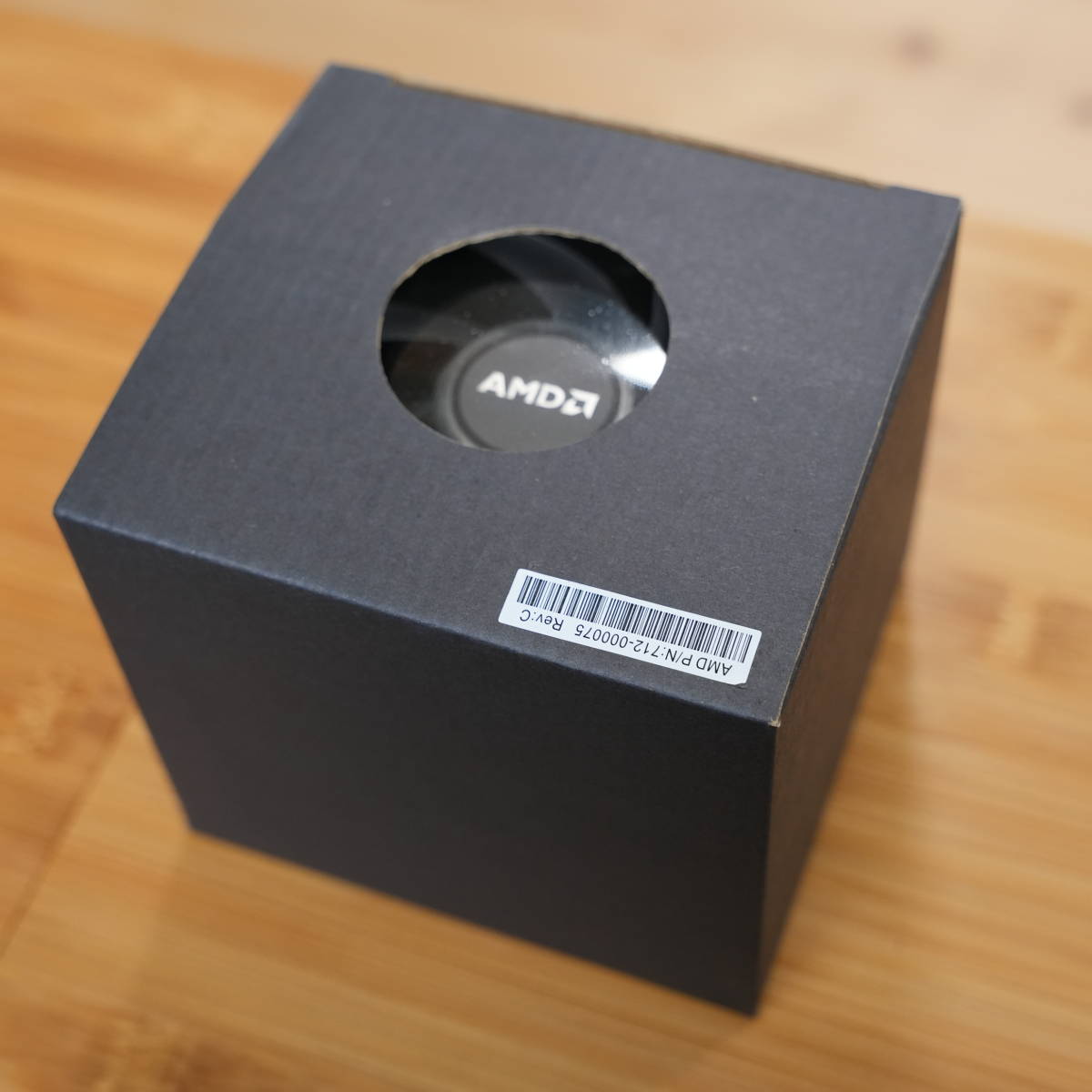 AMD Ryzen 9 3900X 付属 Wraith Prism CPUクーラー 未使用品 AMD Ryzen 9 3900X 付属 Wraith Prism CPUクーラー 未使用品